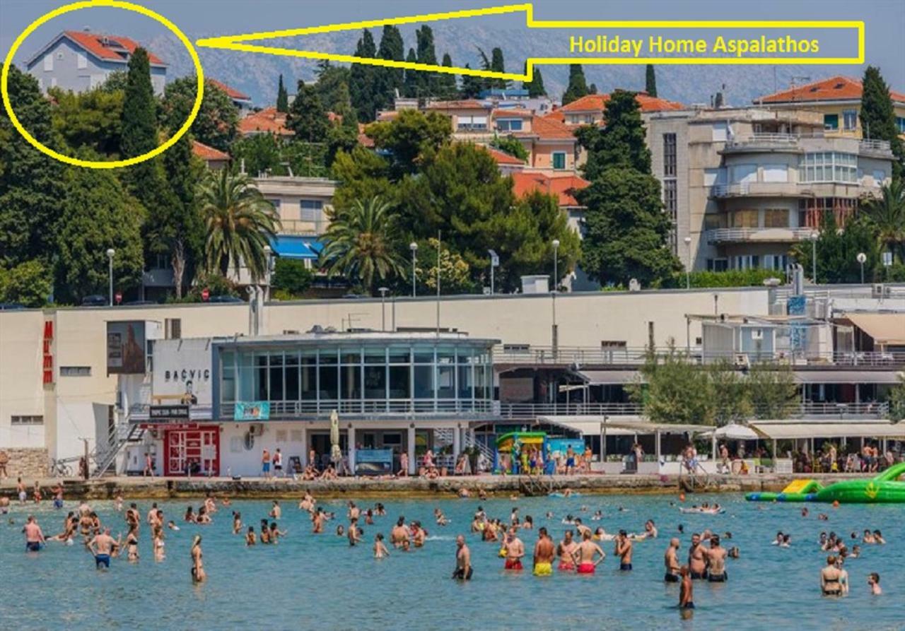 Holiday Home Aspalathos - With Free Parking, Near The Beach, A Few Minutes' Walking Distance To The Unesco Palace Сплит Екстериор снимка