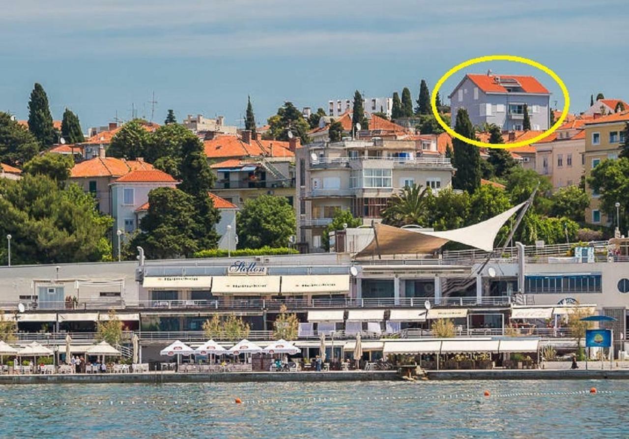 Holiday Home Aspalathos - With Free Parking, Near The Beach, A Few Minutes' Walking Distance To The Unesco Palace Сплит Екстериор снимка